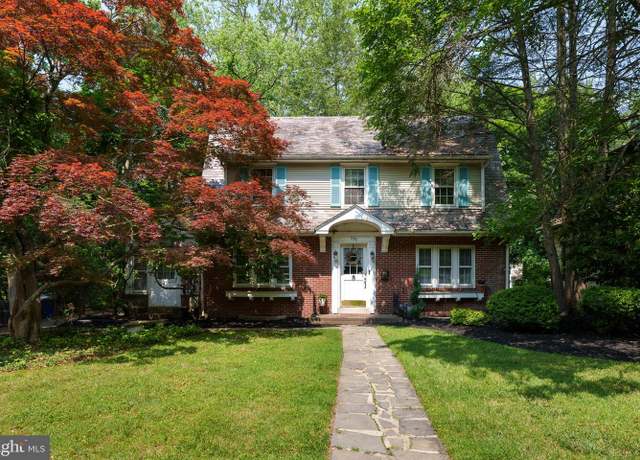 Property at 1 Kensington Ave, Trenton, NJ 08618, 2 beds, 2.5 baths