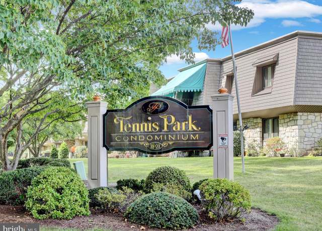 Property at 1801 Cambridge Ave Unit B4, Wyomissing, PA 19610, 2 beds, 2 baths