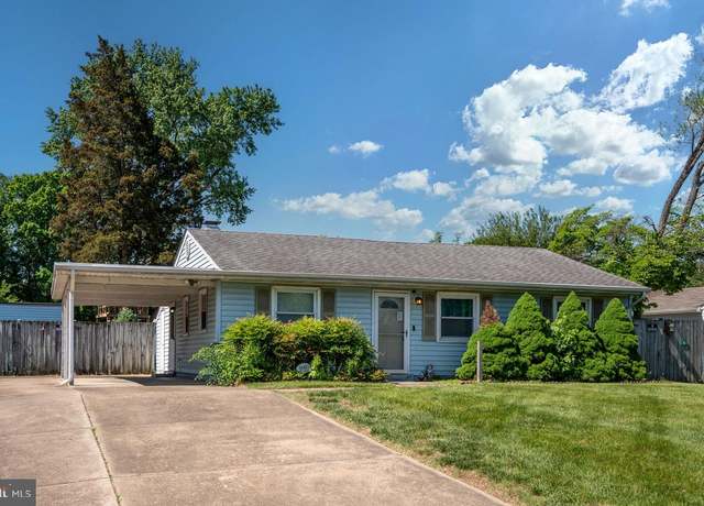 Property at 14458 Meridian Dr, Woodbridge, VA 22191, 3 beds, 2 baths