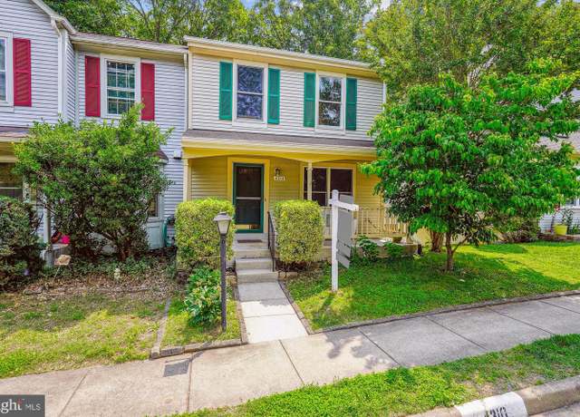 Property at 4310 Jonathan Ct, Dumfries, VA 22025, 3 beds, 3.5 baths