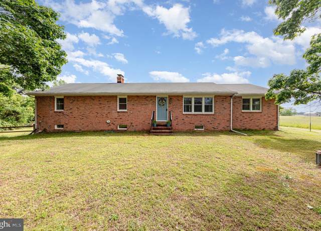 Property at 24065 Kings, Warsaw, VA 22572, 3 beds, 2 baths