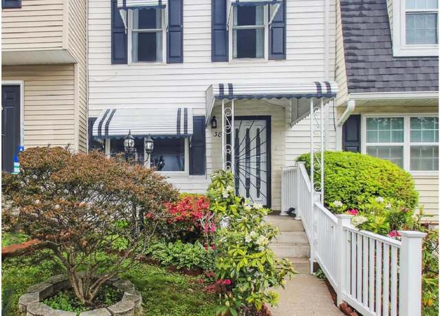 Property at 38 Western Winds Cir #38, Baltimore, MD 21244, 3 beds, 1.5 baths