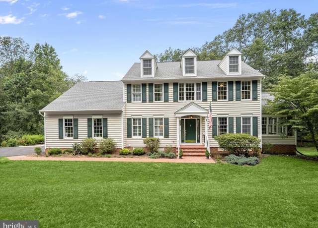 Property at 2832 Sagewood Dr SW, Glenwood, MD 21738, 5 beds, 4.5 baths