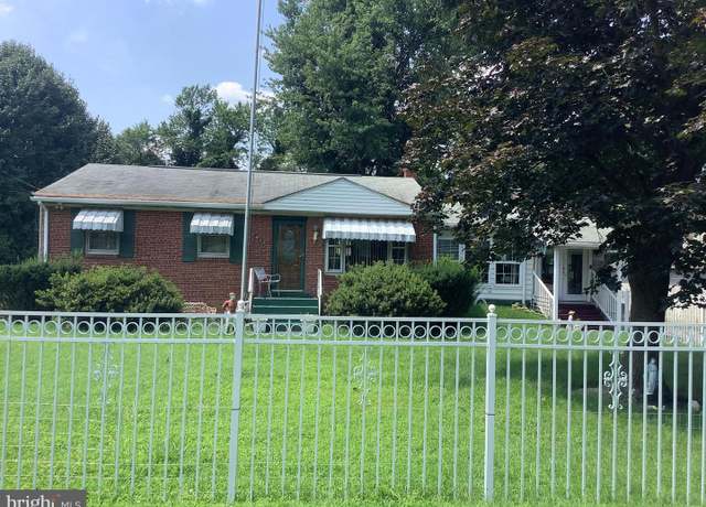 Property at 7814 Marlboro Pike, District Heights, MD 20747, 3 beds, 1 bath