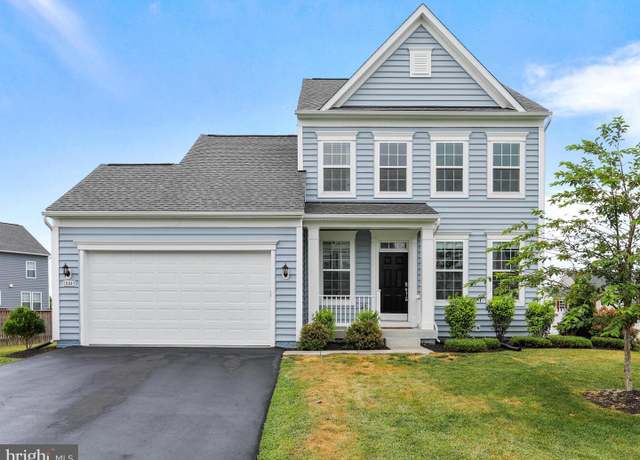 Property at 18043 Donegall Ct, Hagerstown, MD 21740, 4 beds, 4 baths