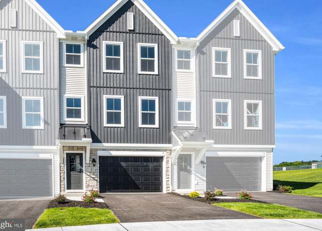 Property at 6 Morgan Cir Unit 012-03, Carlisle, PA 17015, 3 beds, 2.5 baths