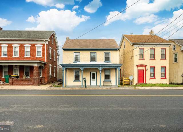 Property at 1313 E Philadelphia Ave, Boyertown, PA 19512, 4 beds, 1.5 baths