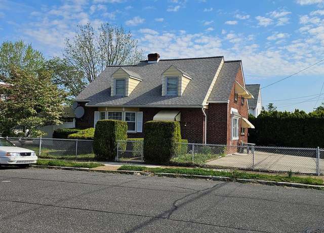 Property at 1825 Shelmire Ave, Philadelphia, PA 19111, 4 beds, 3 baths