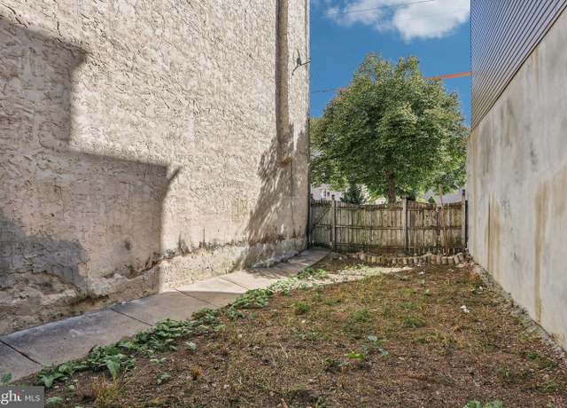 Property at 2536 Emerald St, Philadelphia, PA 19125