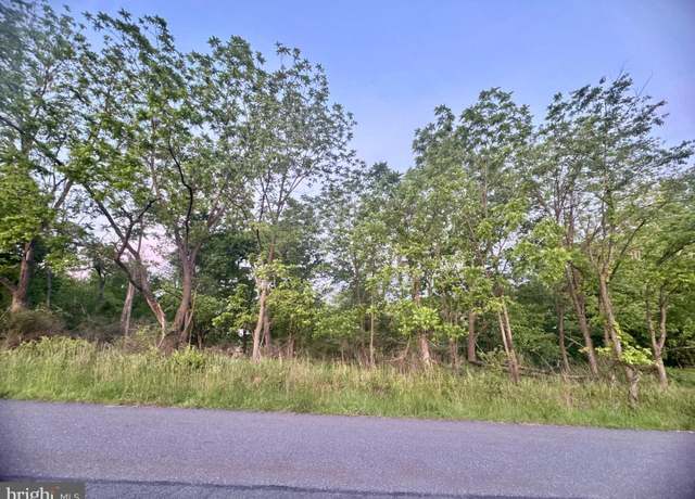 Property at 1462 W Wynonah Dr, Auburn, PA 17922