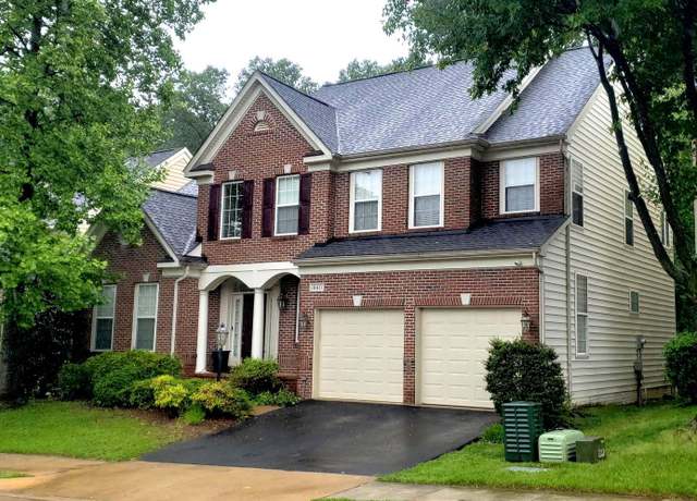 Property at 8411 Whitehaven Ct, Lorton, VA 22079, 6 beds, 4.5 baths
