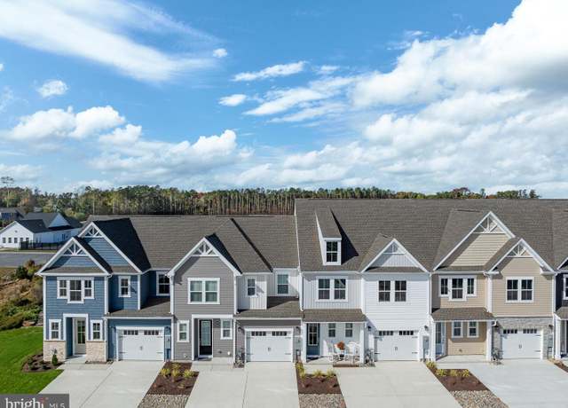 Property at 140 Kingston Ave, Ocean View, DE 19970, 3 beds, 2.5 baths