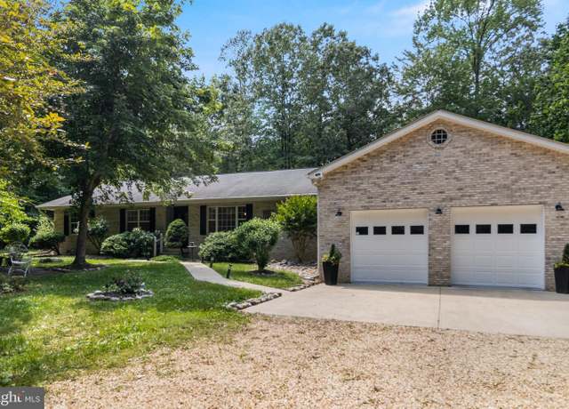 Property at 4745 Shady Hill Ln, Waldorf, MD 20601, 4 beds, 3 baths