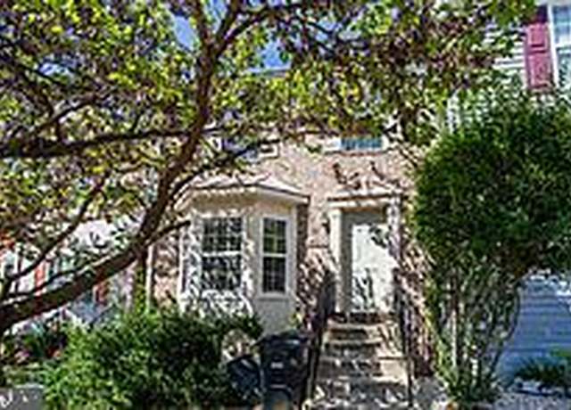 Property at 4613 Springmaid Ln, Oxon Hill, MD 20745, 3 beds, 3 baths