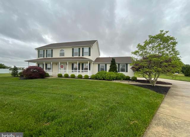 Property at 15 Meghan's Way, Pennsville, NJ 08070, 3 beds, 2.5 baths