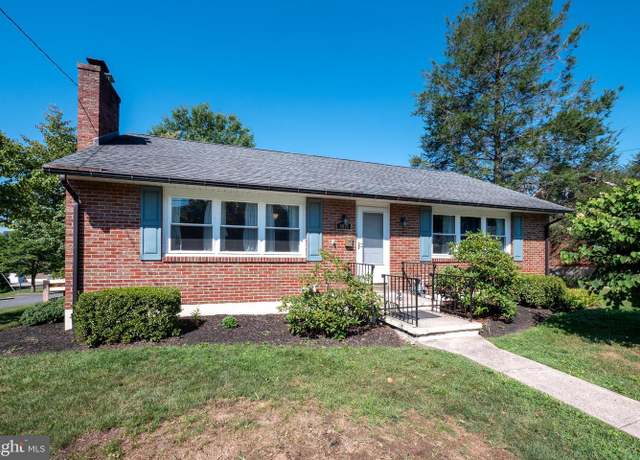 Property at 3014 Marion St, Laureldale, PA 19605, 2 beds, 1 bath