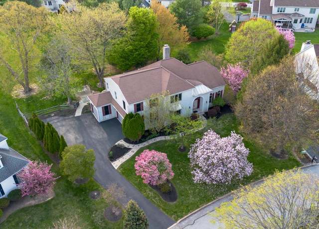 Property at 5 Barleycorn Dr, Broomall, PA 19008, 4 beds, 3.5 baths