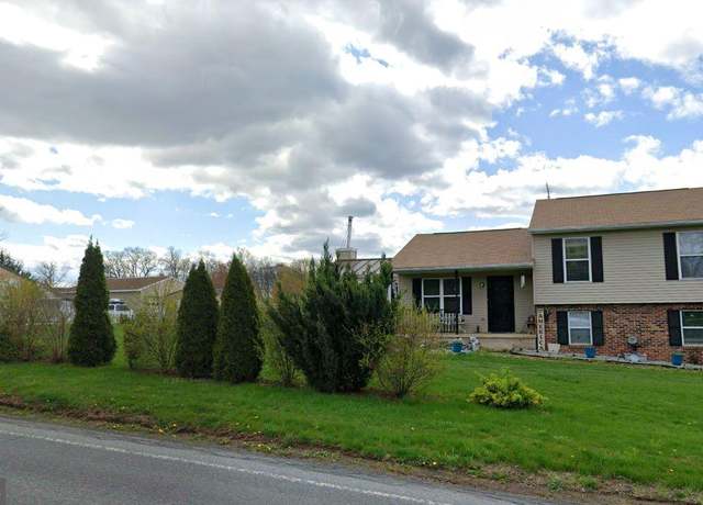 Property at 602 Greenview Dr, Denver, PA 17517, 4 beds, 1.5 baths