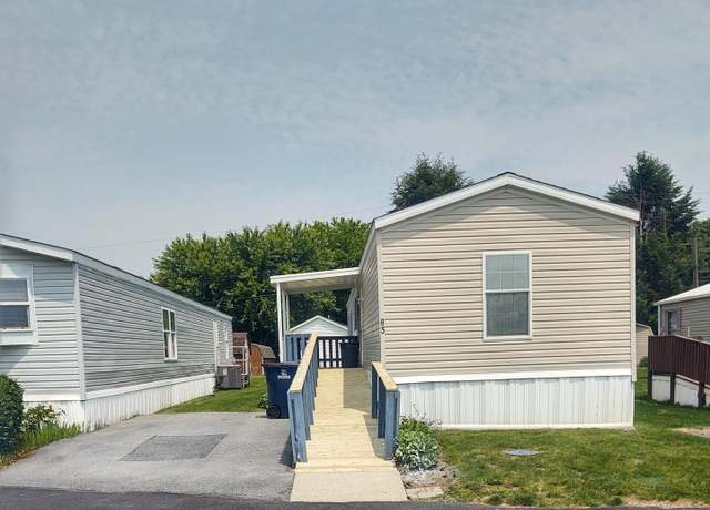 Property at 83 Willow Dr, Ephrata, PA 17522, 3 beds, 2 baths