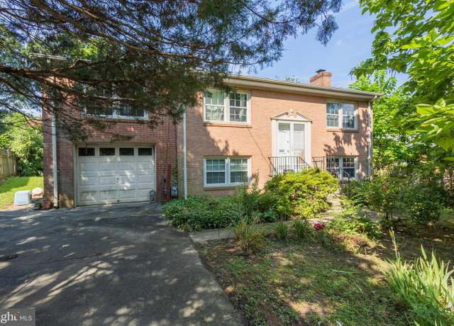 Property at 420 N Irving St, Arlington, VA 22201, 4 beds, 2 baths