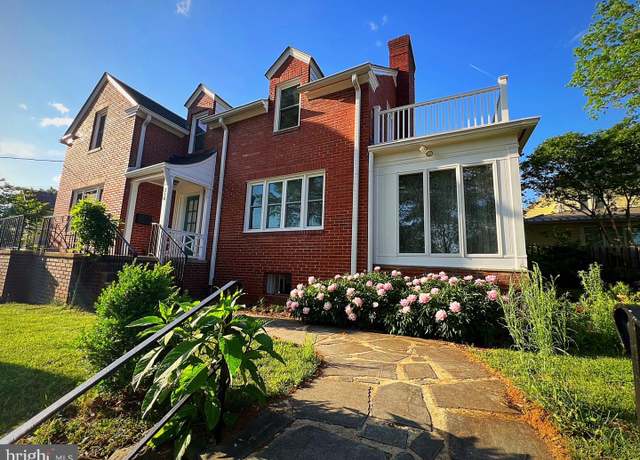 Property at 310 W Asher St, Culpeper, VA 22701, 3 beds, 2 baths