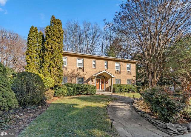 Property at 4113 N River St, Mclean, VA 22101, 4 beds, 4 baths