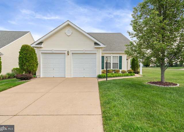 Property at 16900 Four Seasons Dr, Dumfries, VA 22025, 3 beds, 3 baths