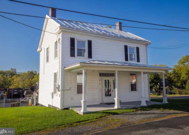 Property at 111 S High St, Edinburg, VA 22824, 3 beds, 1.5 baths