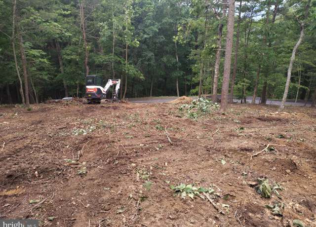 Property at Laura Ct, Basye, VA 22810, 3 beds, 3.5 baths