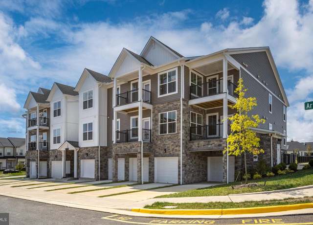 Property at 30 Hyssop Way #101, Stafford, VA 22554, 3 beds, 2 baths