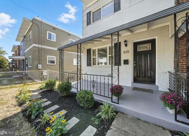 Property at 835 Oglethorpe St NE, Washington, DC 20011, 4 beds, 2.5 baths