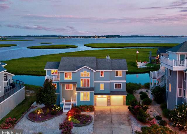 Property at 10 S Shore Dr, Bethany Beach, DE 19930, 5 beds, 3 baths