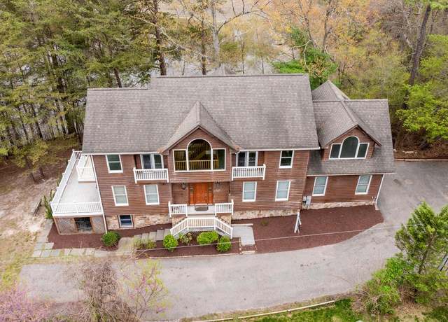 Property at 322 Piney Point Rd, Pasadena, MD 21122, 5 beds, 3.5 baths
