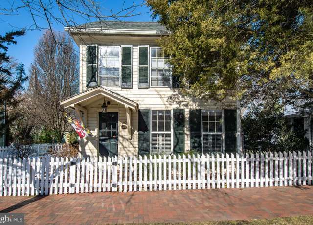 Property at 103 Mulberry St, Saint Michaels, MD 21663, 4 beds, 1.5 baths