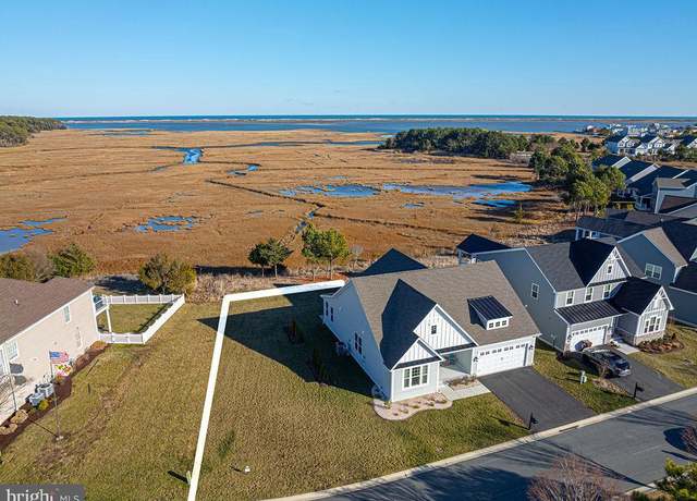 Property at 12347 Hidden Bay Dr, Berlin, MD 21811, 3 beds, 2 baths