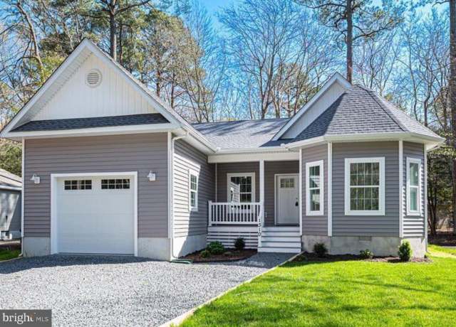 Property at 1310 Ocean Pkwy, Ocean Pines, MD 21811, 3 beds, 2 baths