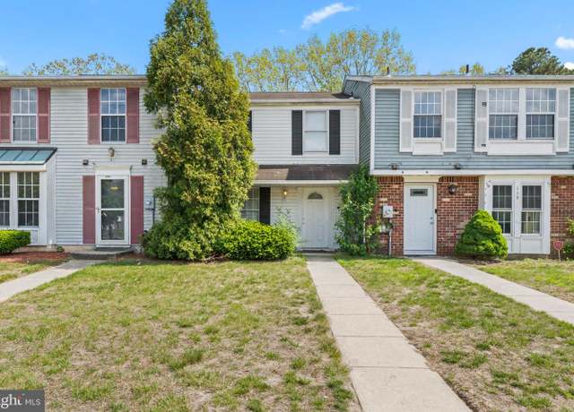 Property at 117 Villa Knoll Ct, Sicklerville, NJ 08081, 3 beds, 1.5 baths