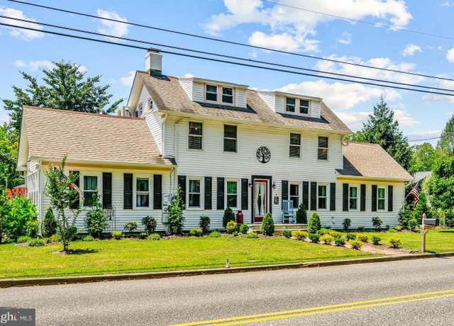 Property at 668 Crawford Rd, Cape May, NJ 08204, 5 beds, 2.5 baths