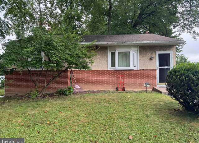 Property at 287 Ivy St, Warminster, PA 18974, 3 beds, 1 bath