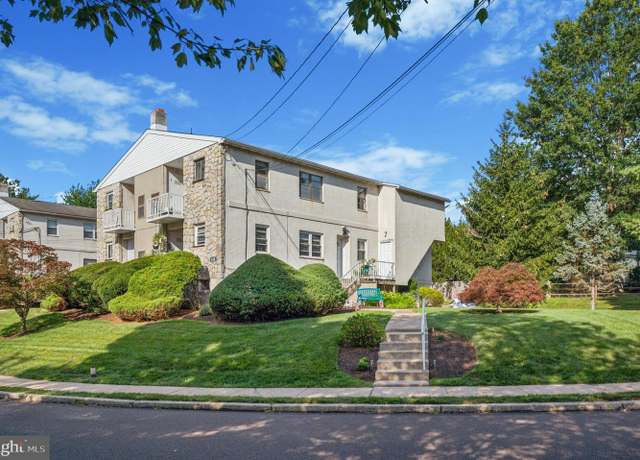 Property at 710 Willow St Unit B, Lansdale, PA 19446, 2 beds, 2 baths