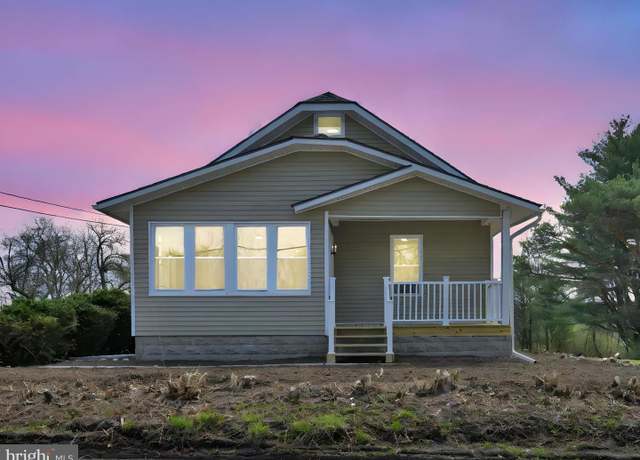 Property at 66 Fairview St, Barnesville, PA 18214, 3 beds, 2 baths