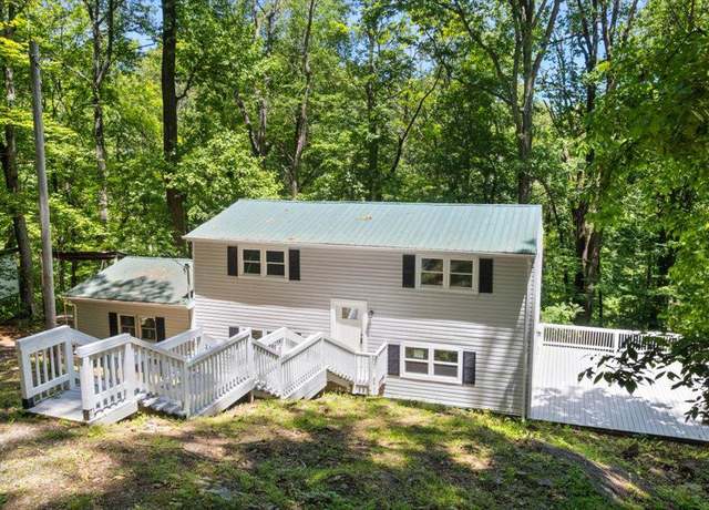 Property at 3932 Hidden Valley Ln, Linden, VA 22642, 2 beds, 1 bath