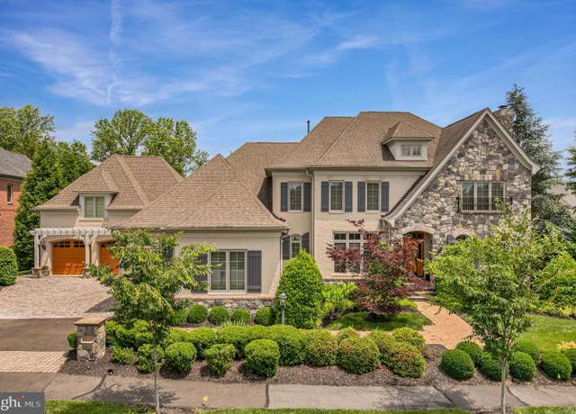 Property at 9628 Maymont Dr, Vienna, VA 22182, 7 beds, 8 baths