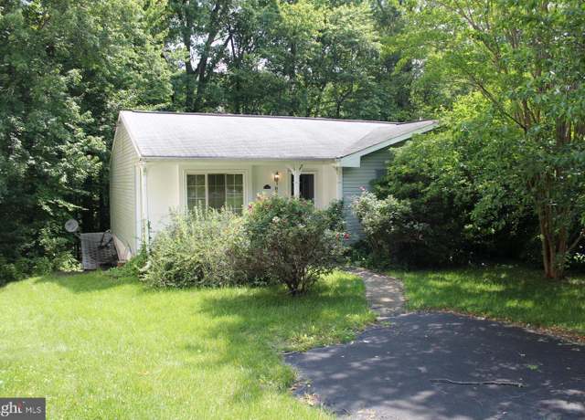 Property at 8406 Rainbow Bridge Ln, Springfield, VA 22153, 4 beds, 2 baths