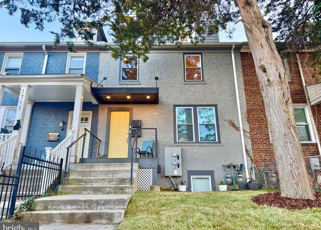 Property at 1709 Independence Ave SE #2, Washington, DC 20003, 3 beds, 2.5 baths