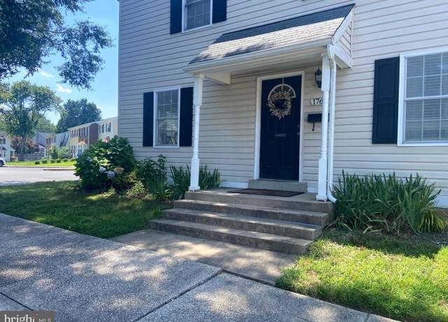 Property at 1761 Aberdeen Cir, Crofton, MD 21114, 3 beds, 2.5 baths