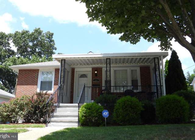 Property at 226 Osborne Ave, Catonsville, MD 21228, 3 beds, 3 baths
