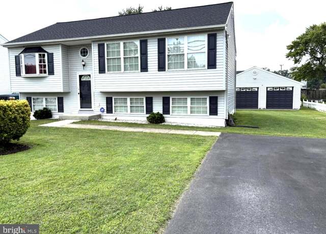 Property at 3933 N Point Rd, Baltimore, MD 21222, 3 beds, 2 baths
