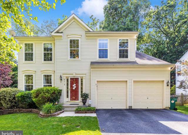 Property at 6418 Flintlock Ct, Eldersburg, MD 21784, 4 beds, 3 baths
