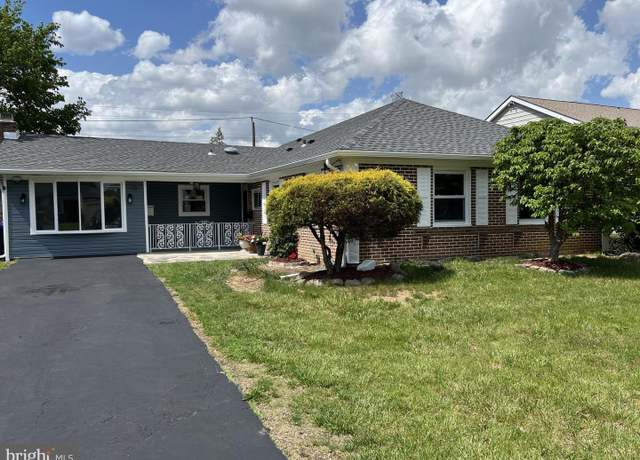 Property at 67 Medford Ln, Willingboro, NJ 08046, 3 beds, 2 baths